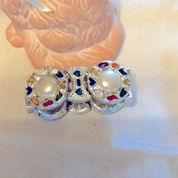 Vtg pearl w/6 colored surrounding stones bracelet - Picture 2 of 5